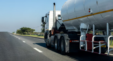 Screenshot 2023-06-20 at 22-12-19 Premium Photo Gas truck on highway road with tank